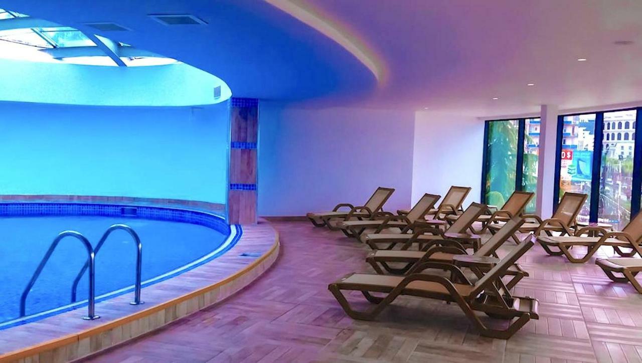 Апартаменты Orbi Батуми Экстерьер фото